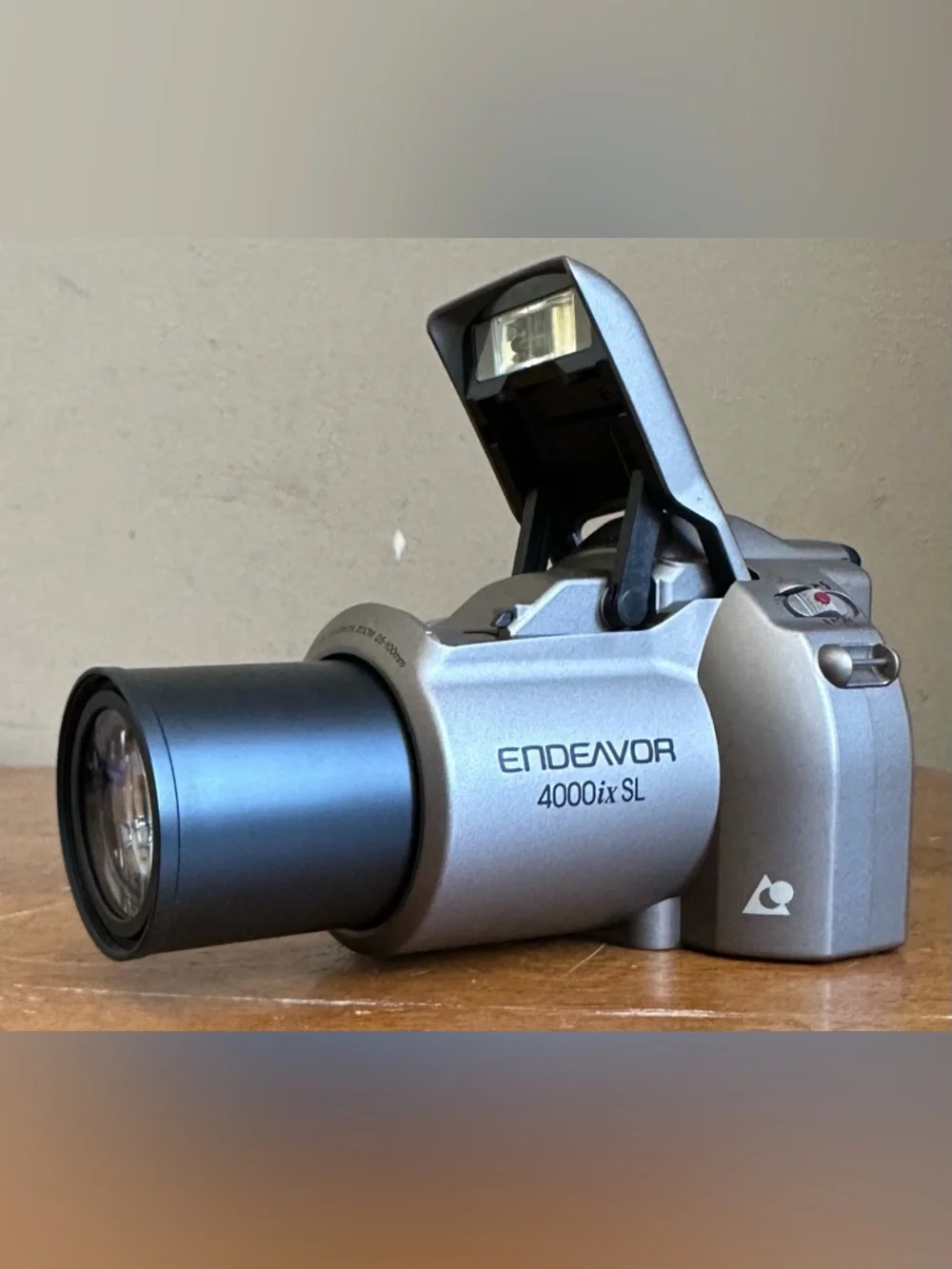 Fujifilm Endeavor 4000ix SL APS Film Digital Camera w/25-100mm Fujinon Zoom Lens